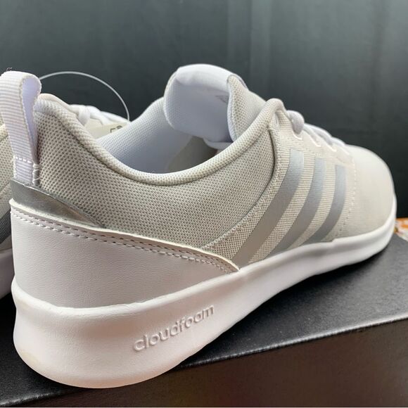 Adidas QT Racer 2.0 Silver Women’s Various Sizes - Picture 5 of 13